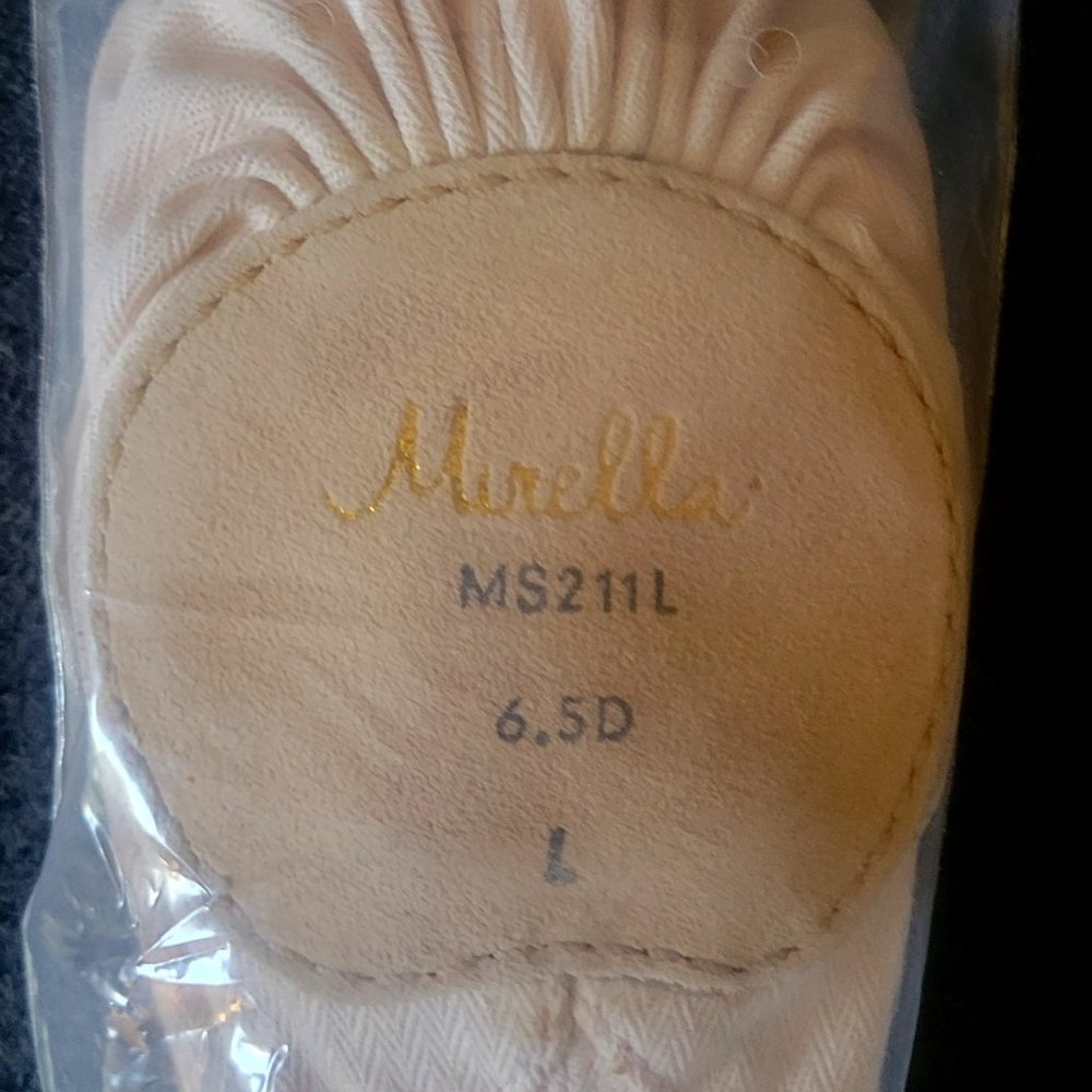 Mirella Pink Ballet Shoe Women's 6.5 D